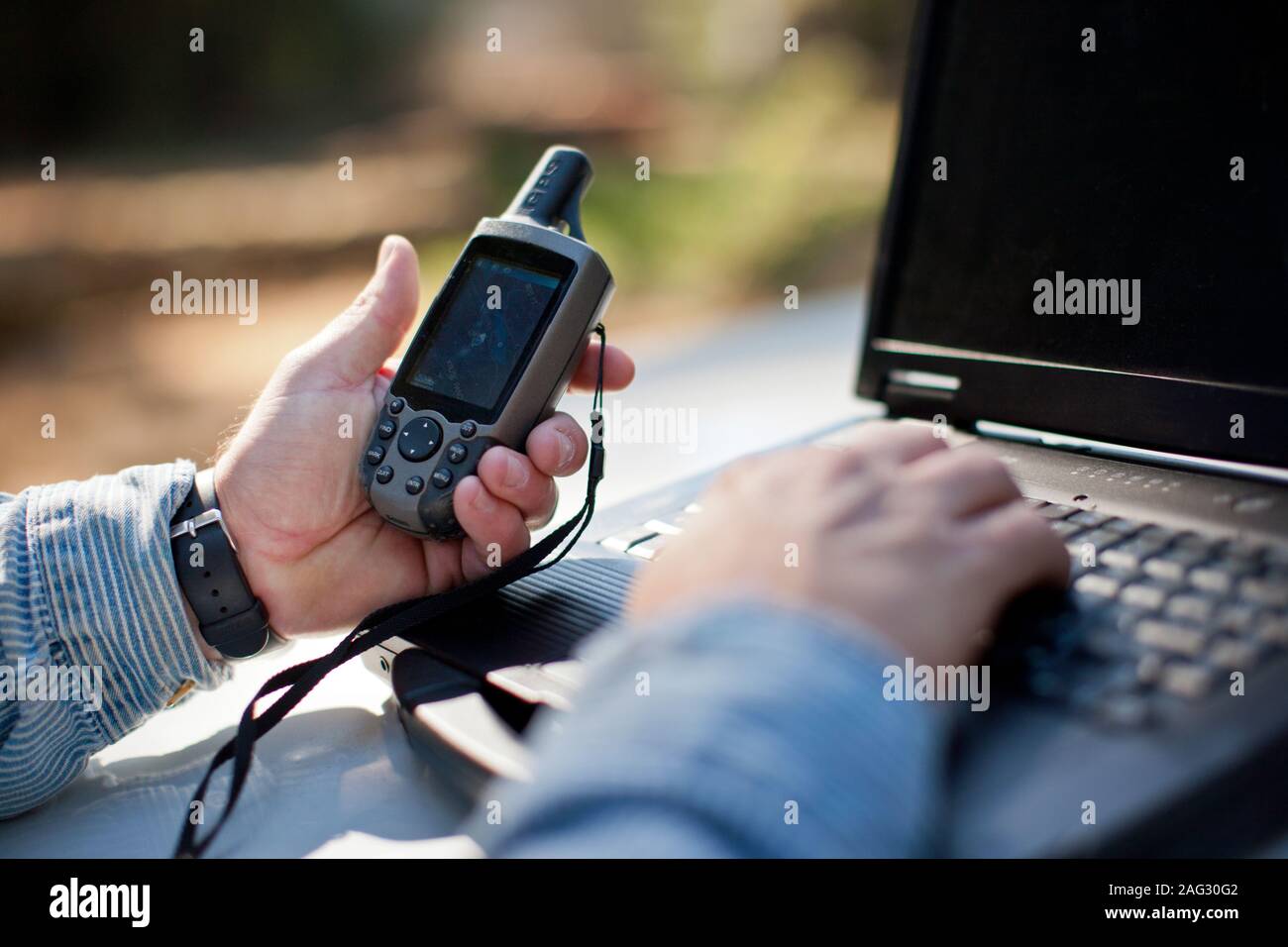 Old laptops and phones hi-res stock photography and images - Alamy
