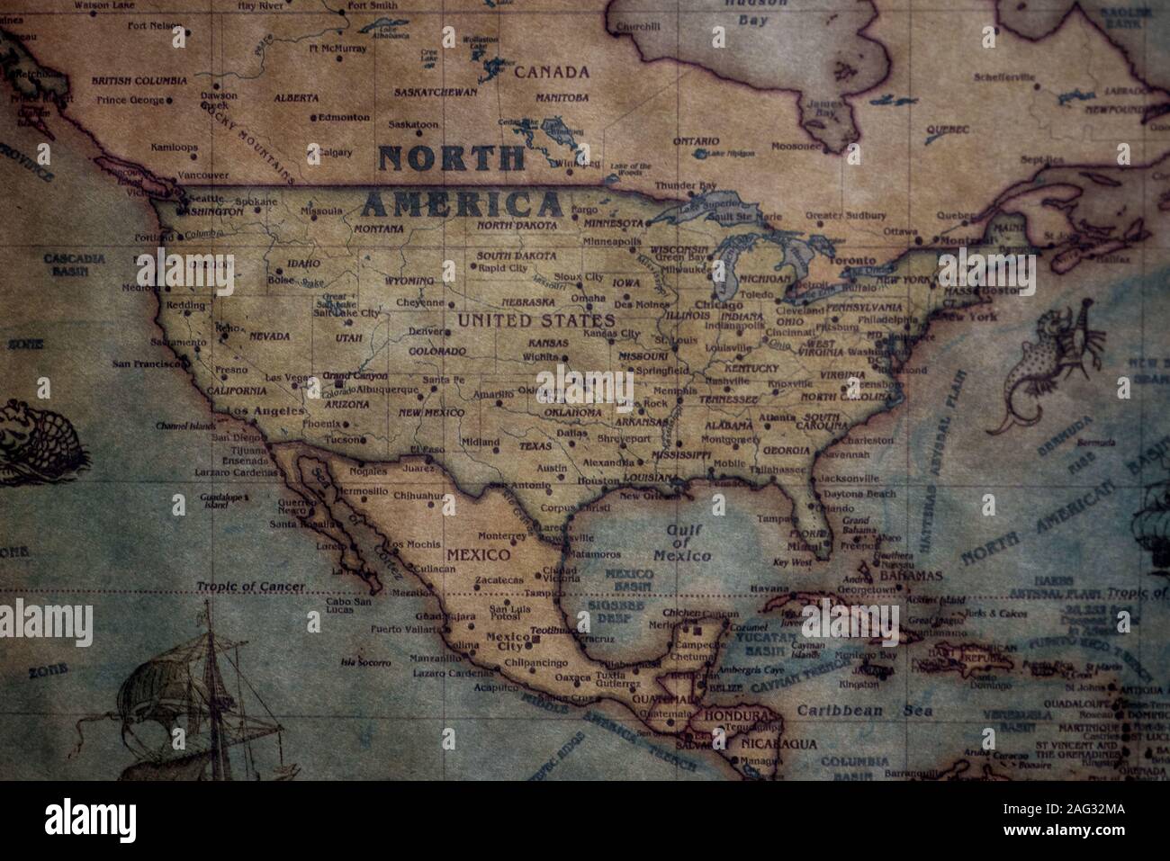 Map of europe and north africa hi-res stock photography and images - Alamy