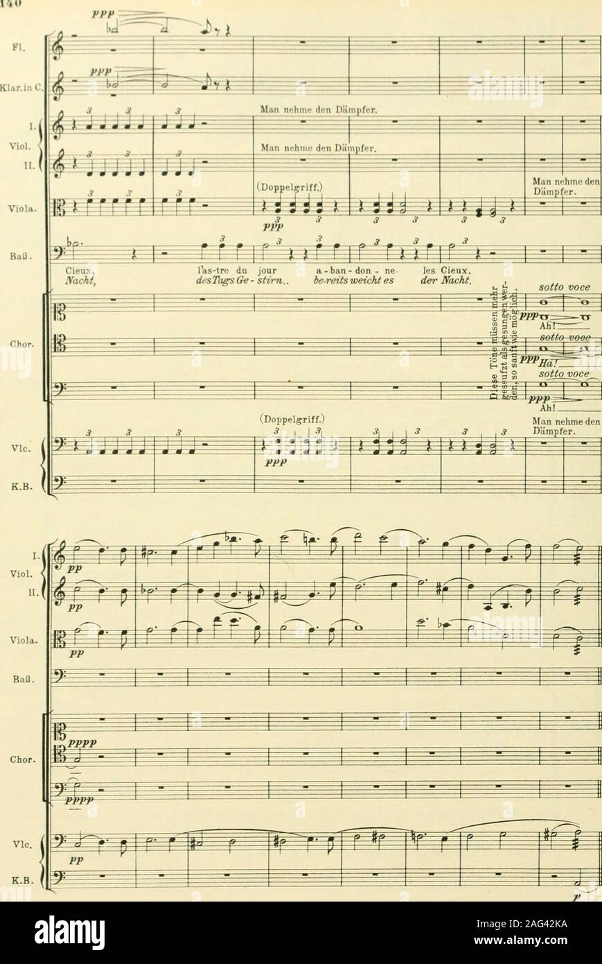 . Instrumentationslehre, von Hector Berlioz. Ergänzt und rev. von Richard Strauss. Edition Peters. Das Pizzikato der Kontrabässe, stark sowohlwie schwach, ist von guter Klangfülle, wenn manes nicht gerade bei sehr hohen Tönen anwendet;aber es ändert je nach den Harmonien, denen eszur Unterlage dient, den Charakter. So wirkt das be-rühmte Pizzikato-A in der Freischütz-Ouvertürenur durch den Widerhall des verminderten Sep- timenakkordes (fis-a-c-es),der dadurch, auf schledi-tem Taktteile, in die erste Umkehrung gestellt wird,so drohungsvoll und höllenbang. Als Dur-Tonikaoder Dominante, halbstark Stock Photo