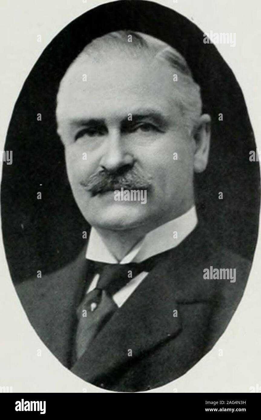 . Notable Londoners, an illustrated who's who of professional and business men. JOHN LLKAN Sole Proprietor of the noted jewellery establishment atLiverpool Street and branches. Mr. Elkan devotes con-siderable time and attention to civic affairs, and is aMember of the City of London Corporation, also a Past-Master of the Turners Company. He is an amateur artistand has a studio in St. Johns Wood. The Royal ictorianOrder has been conferred on him. lOI NOTABLE LONDOXERS MERCHANTS(WHOLESALE AND RETAIL). RT. HON. LORD FORRES, P.C. (ist Baron, cr. 1922) Partner in the firm of Balfour, Williamson anr Stock Photo