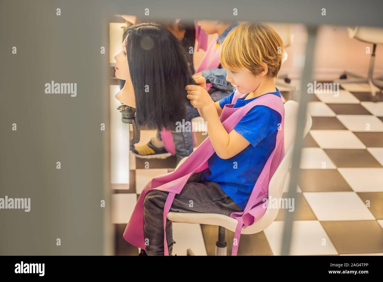 Hairdressing Saloon Stock Photos Hairdressing Saloon Stock