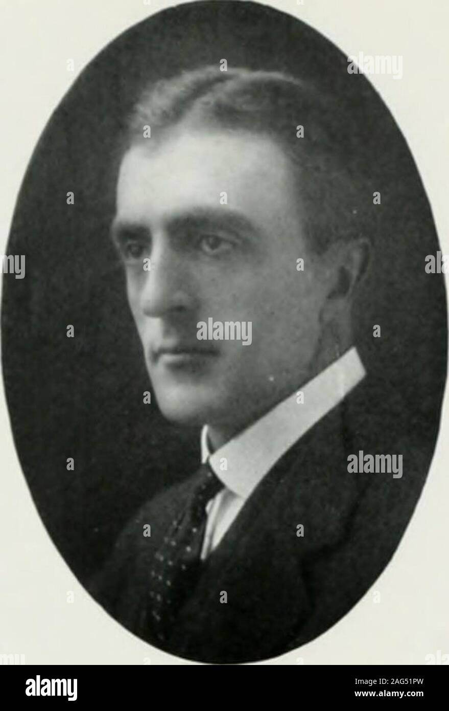 . Notable Londoners, an illustrated who's who of professional and business men. OSWALD NETTLEFOLD Governing Director of Nettlefold and Sons, Ltd.. the well-known Wholesale Builders Ironmongers established abouta hundred years ago. The company are English makers ofthe Bardsley Spring and sole agents for the Reliable tacks. Mr. Nettlefold, who is a J.P. for Paddington, wasoriginal and is present President of the National Hardware-?Association. (Photo: Bassano) 92 ROTABLE WXDO.XERS MAXUFACTrKERS. Stock Photo