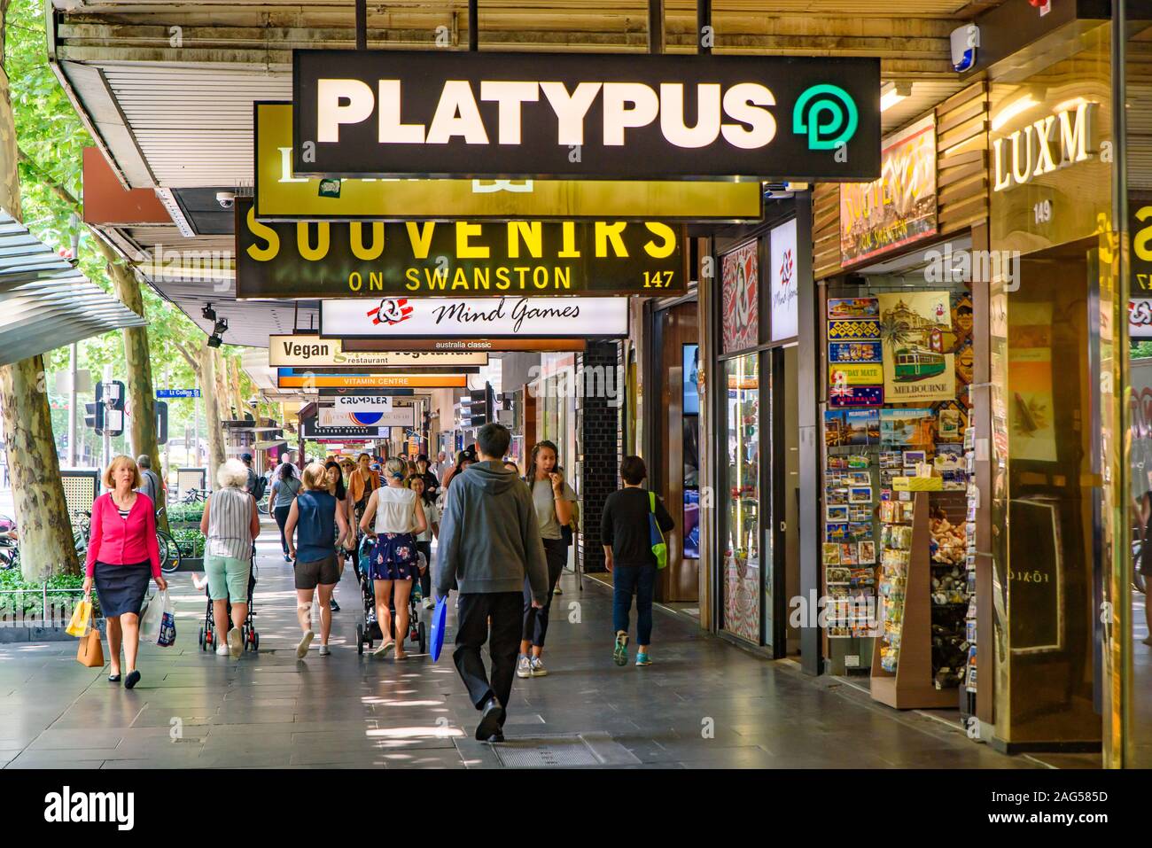 People walking on Swanston Street, a main street in Melbourne CBD,  Australia Stock Photo - Alamy