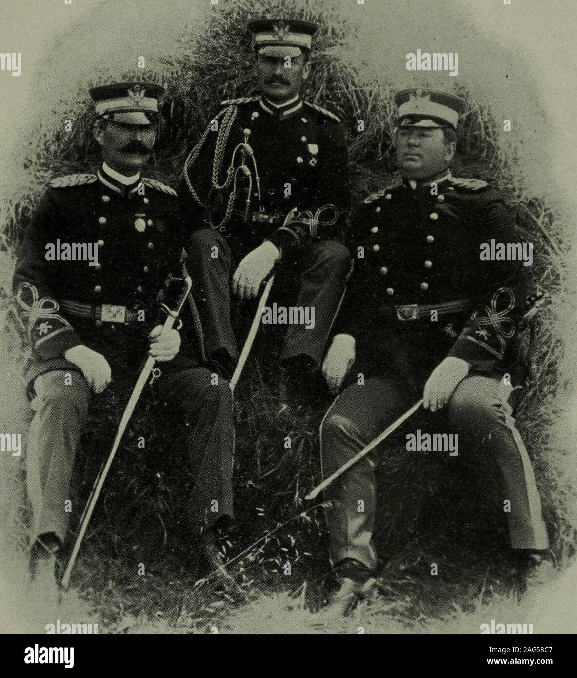 . History of the Thirteenth Regiment, United States Infantry. ALEXIS R. PAXTON Major. WILLIAM BIyACK, Major. FIE1D OFFICERS, 1905.. REGIMENTAL STAFF, 1905U. G. McAI^EXANDER, Adjutant,J. R. IJNDSAY, Quartermaster. W. M. FASSETT, Commissary -^ -s ^ B£JvB: a./*. M !? 9 JIT* ^ r^ / II ? IT J m L ?4 f  i &lt; i 5 , - - m. B 1 4? Am * / 0 9 ^7 ^ V**ii -Hi f ** ( | prr . $ -^ ^ P* c# J ^ ^ • • - . * • V ? *p 0^ . # k ^%^».,;^^iS^ I P1 i ^**T^Ti ^flP ^MmWb ff^HP- m^^BkV ^« «, j* J* # i ?f . 1 V * ,S ^ 1 * ^ F&gt; wu I—I A o fa A&lt; &lt; H pq SCOUTS AND CAPTURES 129 yan, a barrio of Manaoag, killed Stock Photo