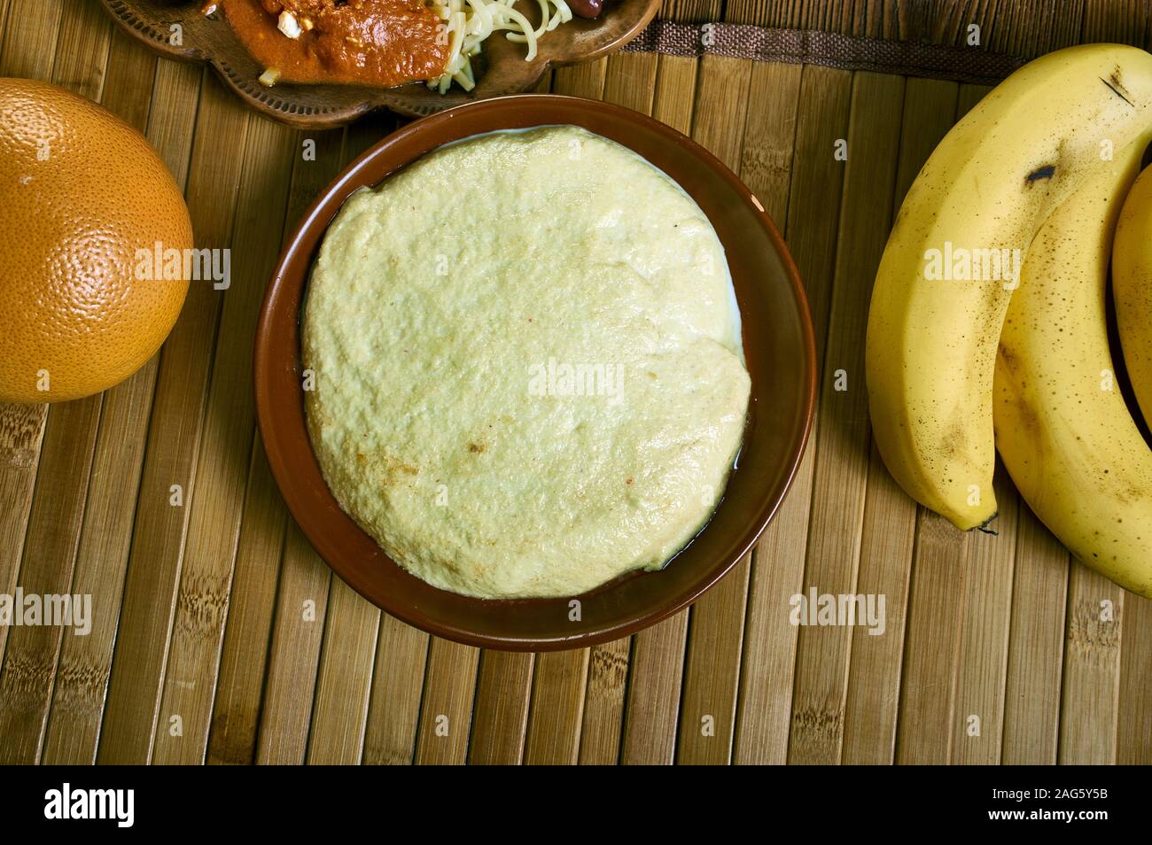 Akple, Ghanaian cuisine, preparation are corn flour, cassava dough