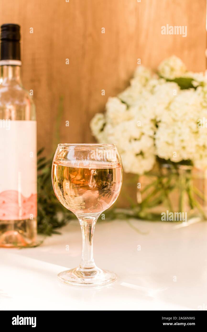 Blush wine hi-res stock photography and images - Alamy