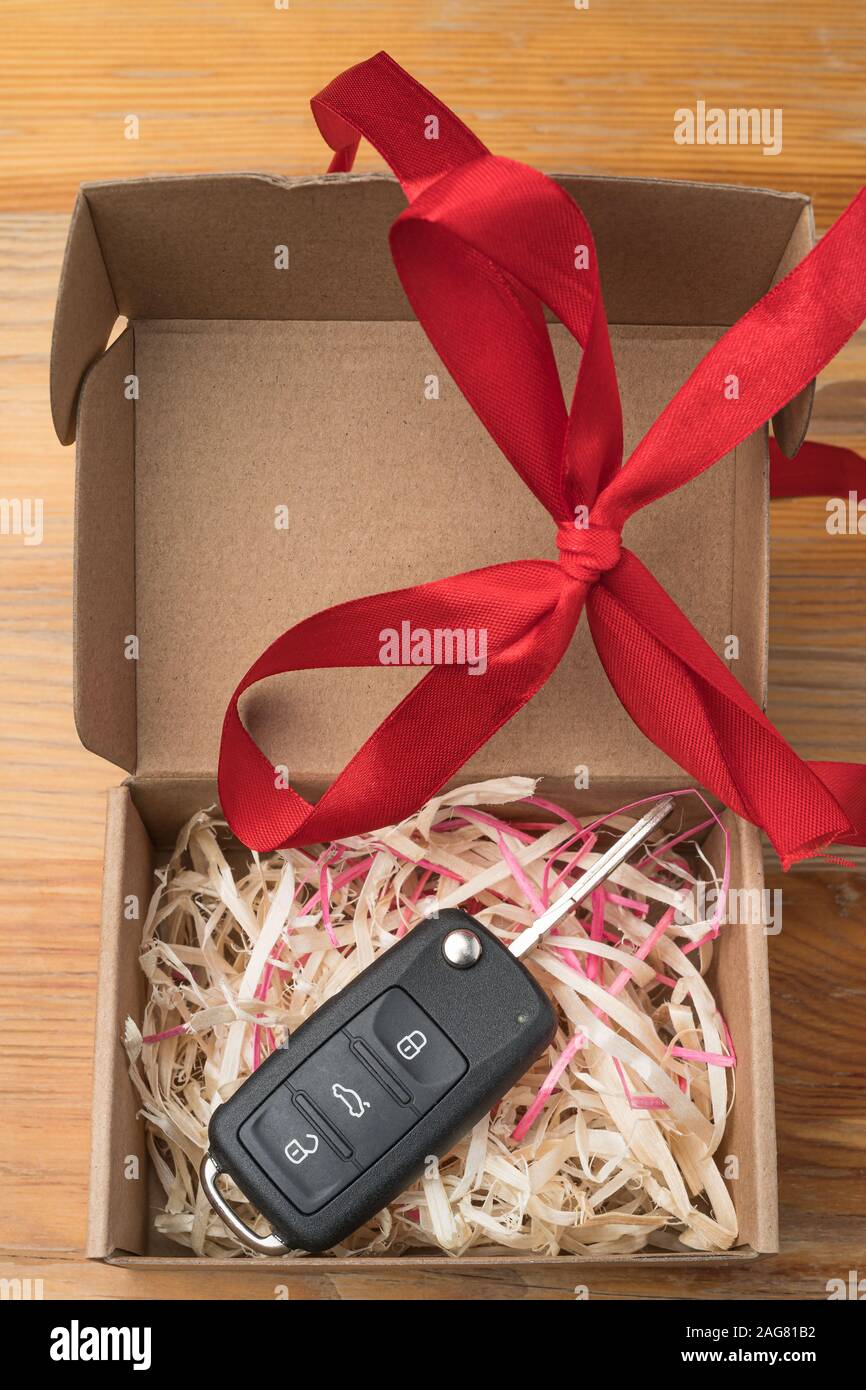 Paper Car Key Car Key Paper High Resolution Stock Photography and Images - Alamy
