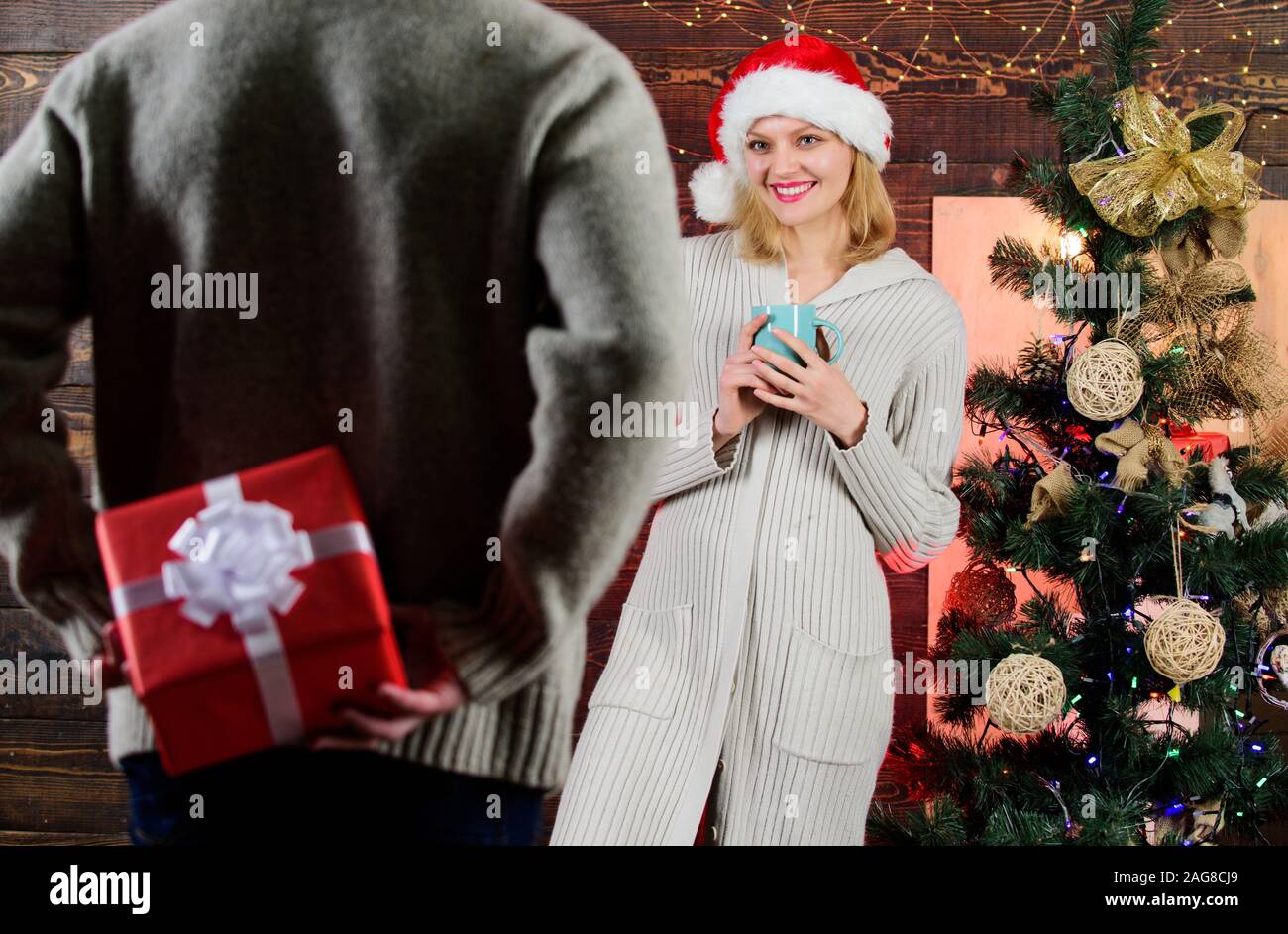Winter Surprise Man Carry T Box Behind Back Woman Smiling Face Santa Christmas Surprise
