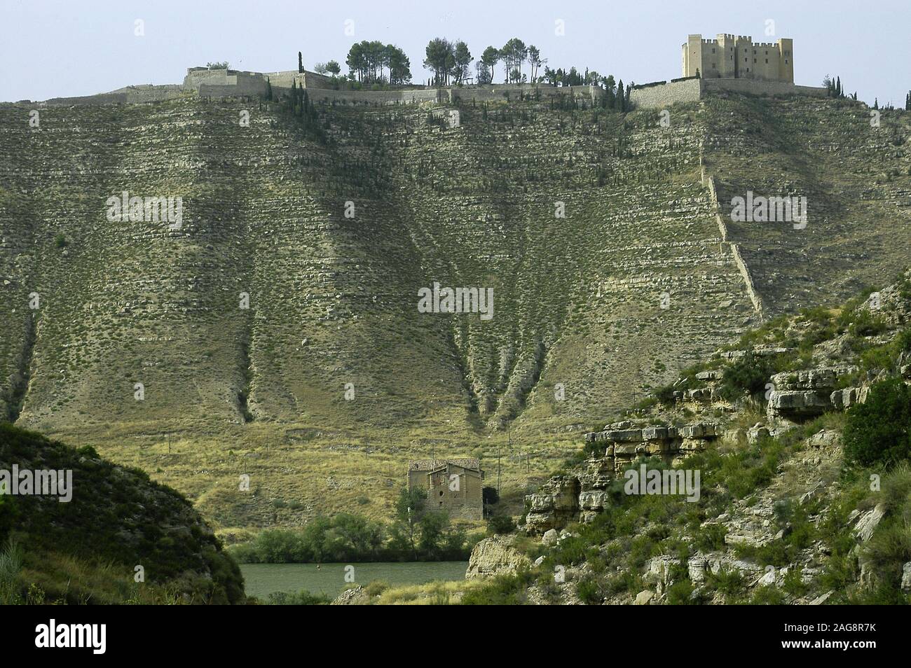 MEQUINENZA, SPAIN - Sep 05, 2004: A low angle shot of the Castle of Mequinenza in Mequinenza, Spain Stock Photo