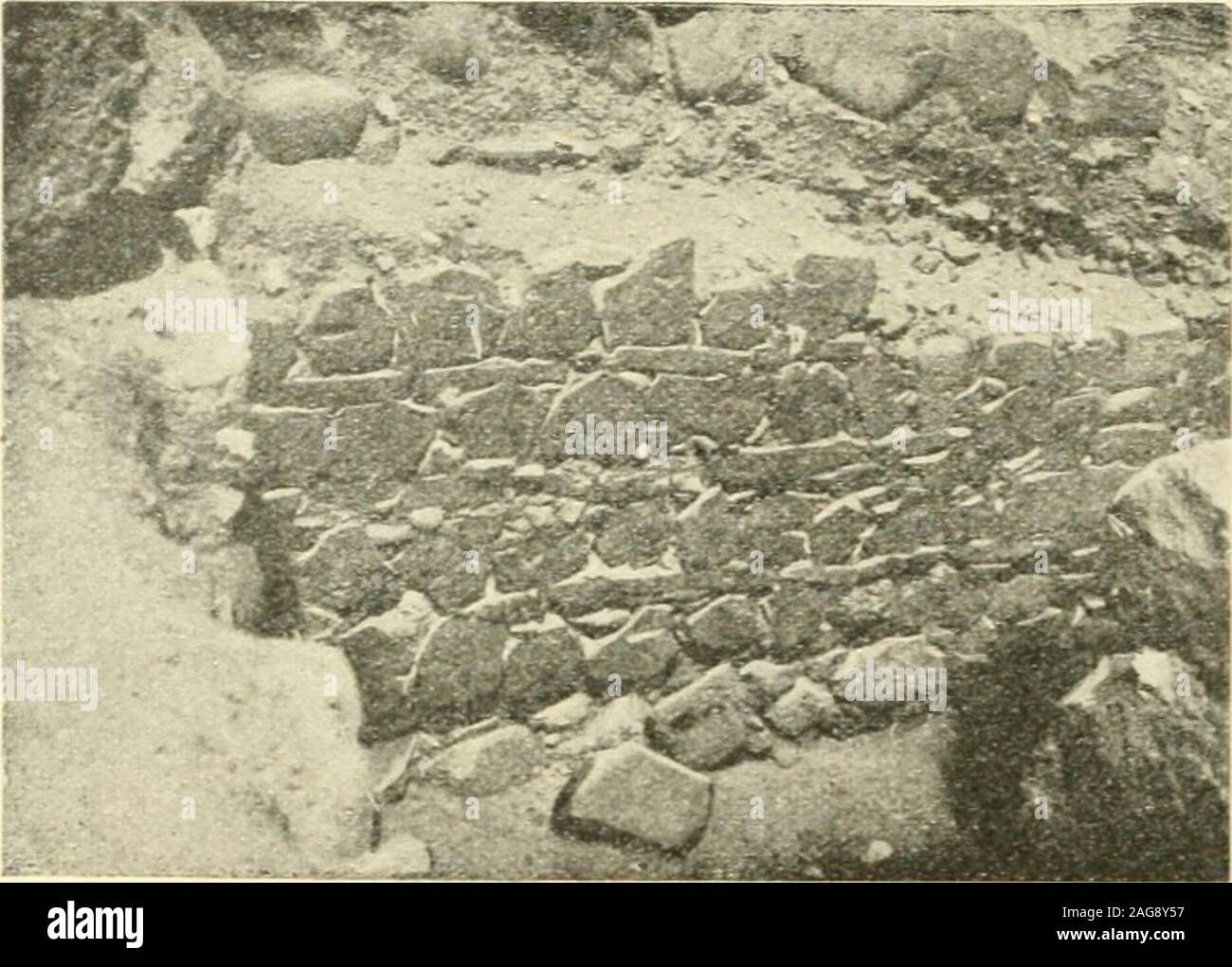 Excavations At Phylakopi In Melos I I I I H3 T Rt Metres 1 J 3 Fn 37 Pl X Of House Of Period Ii Is Broken Down So That It