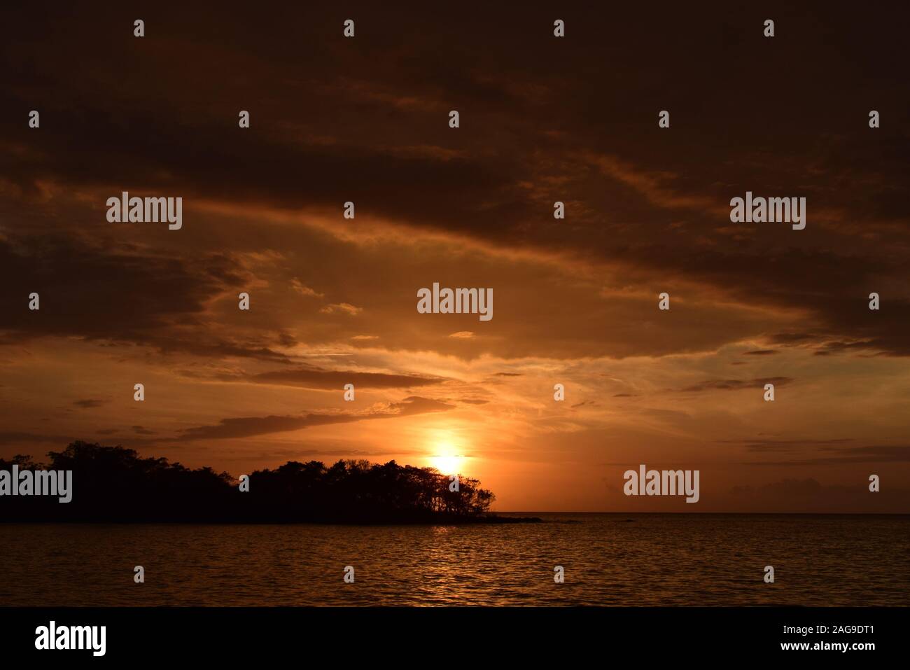 Beautiful scenery of the sunset reflected in the sea - great for ...