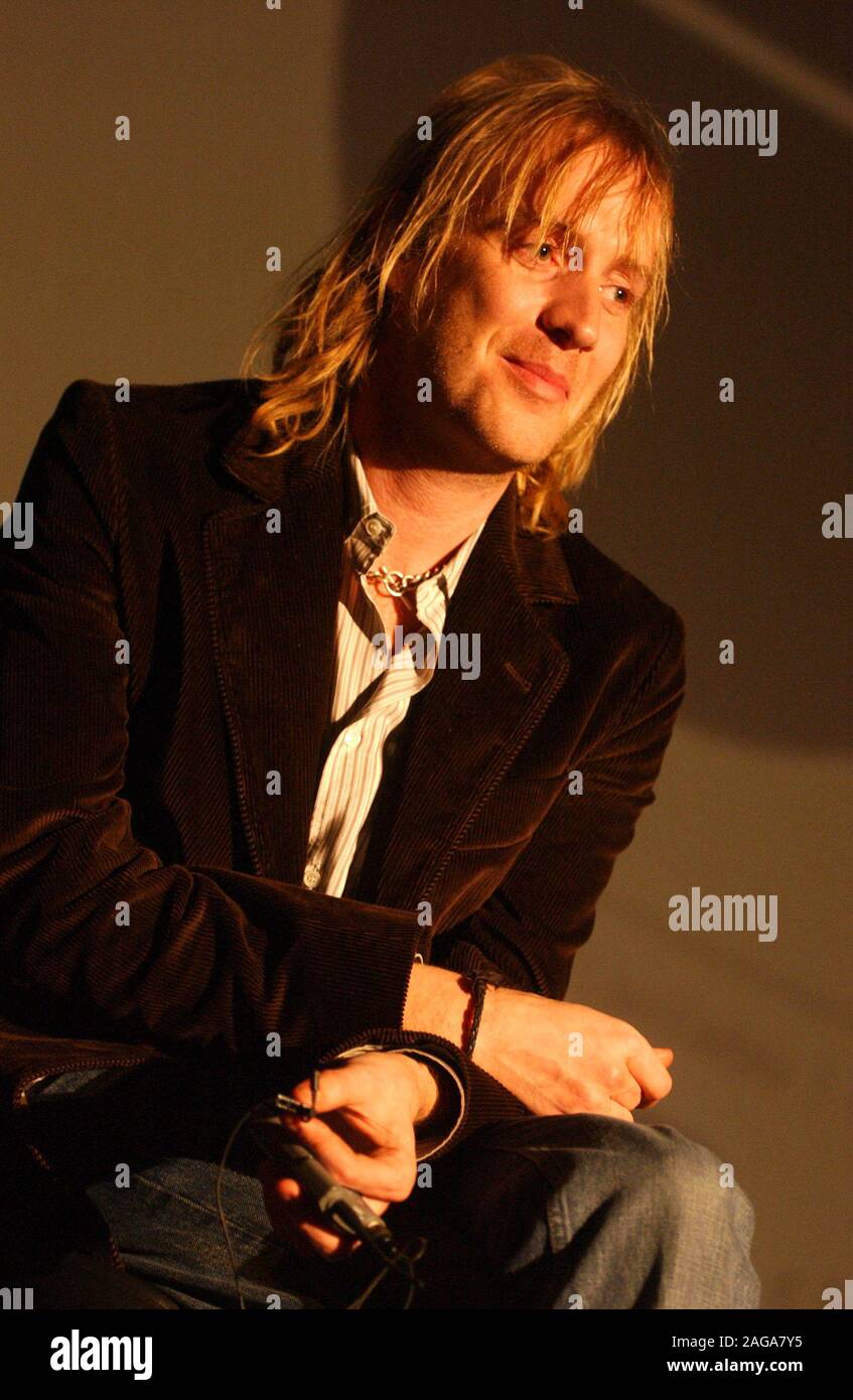 Actor Rhys Ifans pictured at the European Premiere of his new film Danny Deckchair at the opening night of the Cardiff Screen Festival held at the UGC Cinema in Cardiff last night. ( Friday 14/11/03). Stock Photo