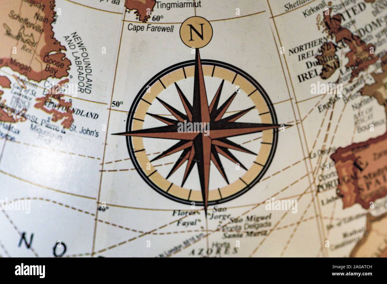 Compass icon on old map hi-res stock photography and images - Alamy