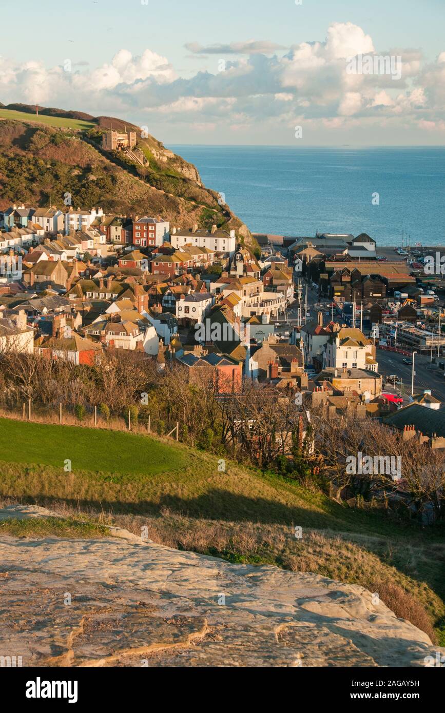 Lift to west cliff beach hires stock photography and images Alamy