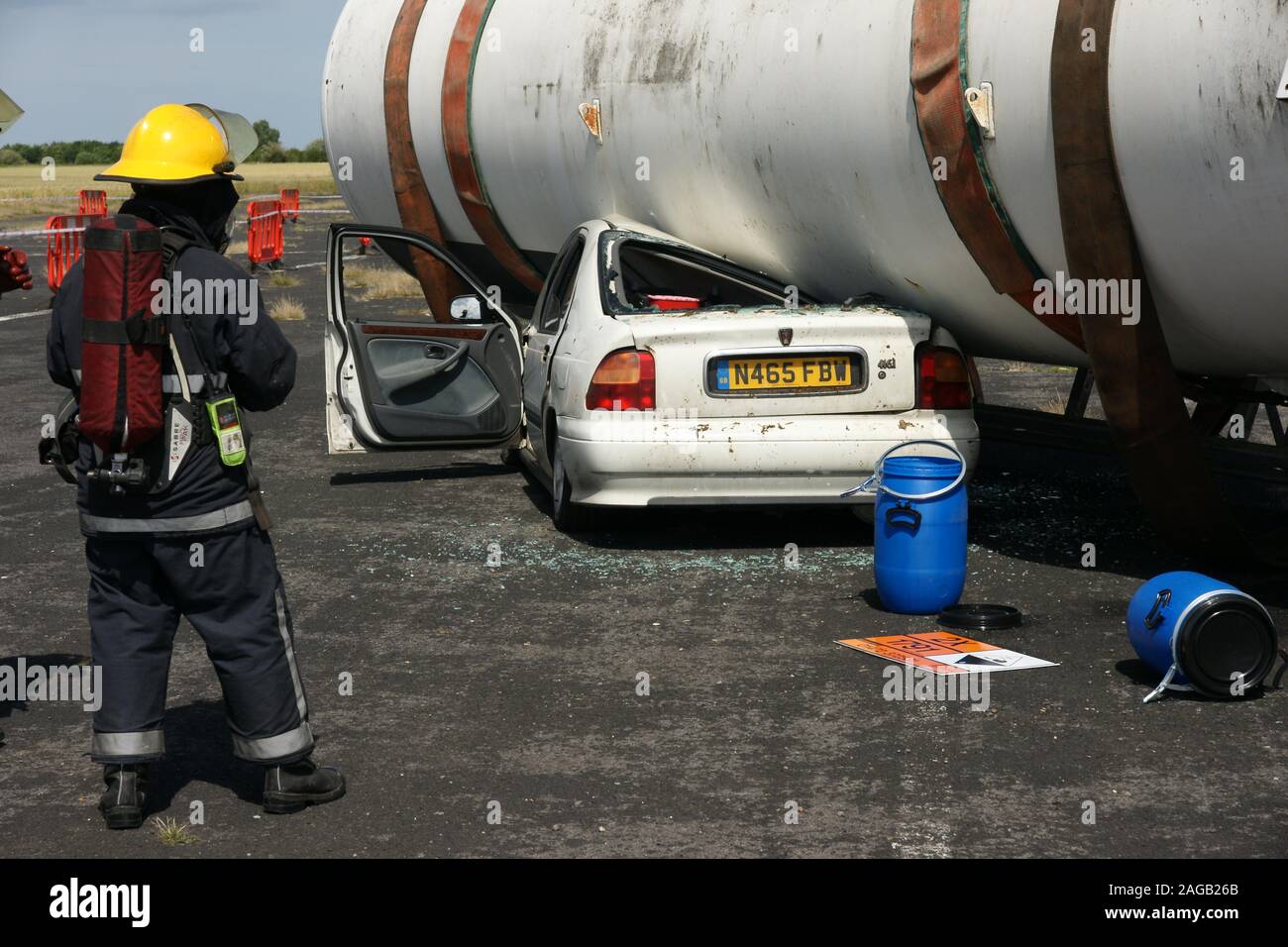 high impact collision, car crash, mechanical entrapment Stock Photo Alamy