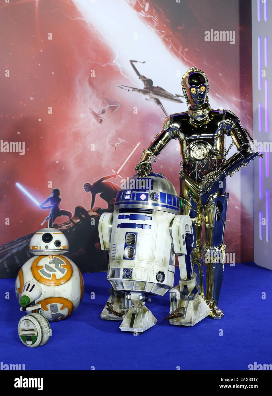 ディズニー スターウォーズ イヤーハット C3PO R2D2 BB8 デス
