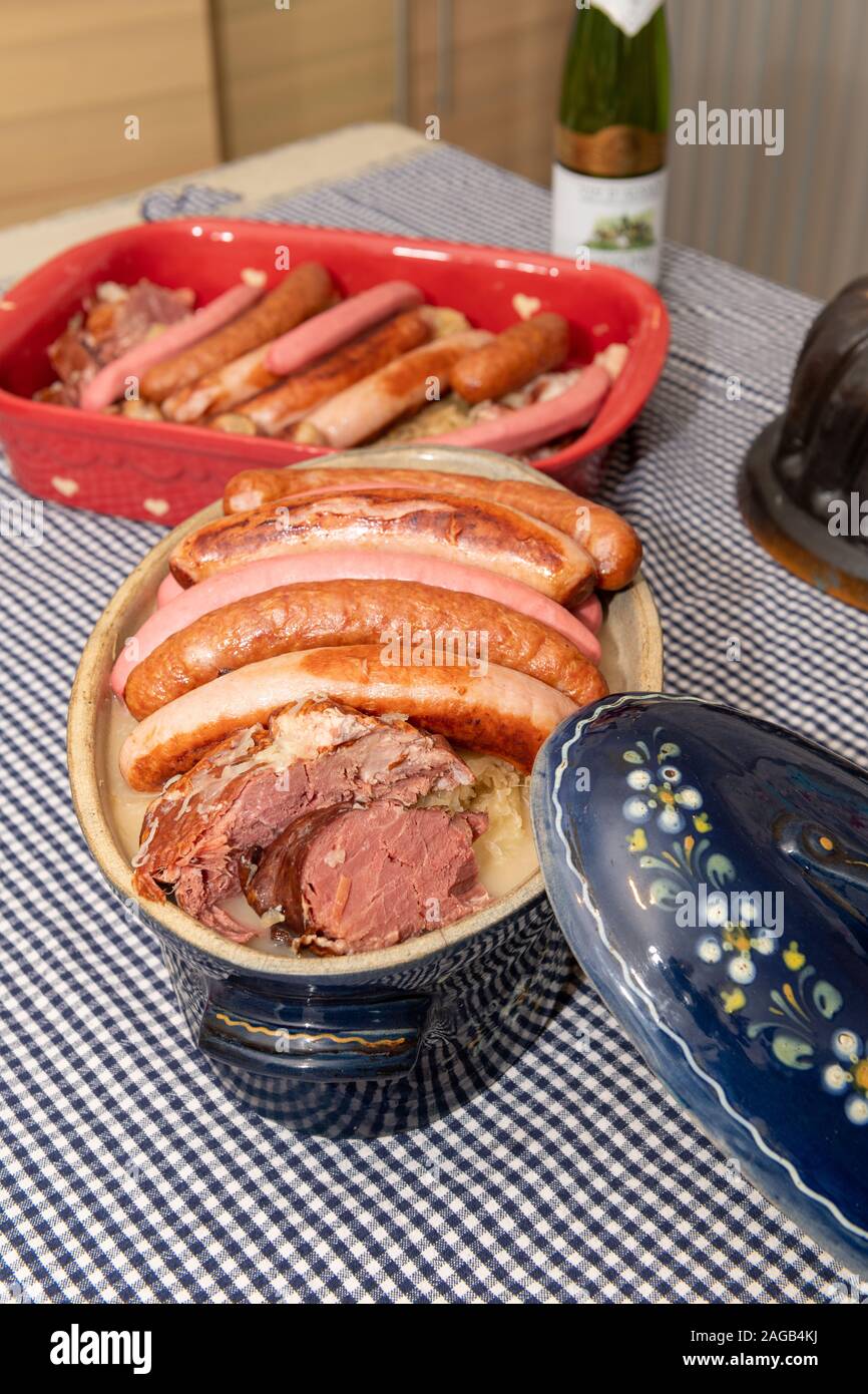 Choucroute Alsace High Resolution Stock Photography And Images Alamy