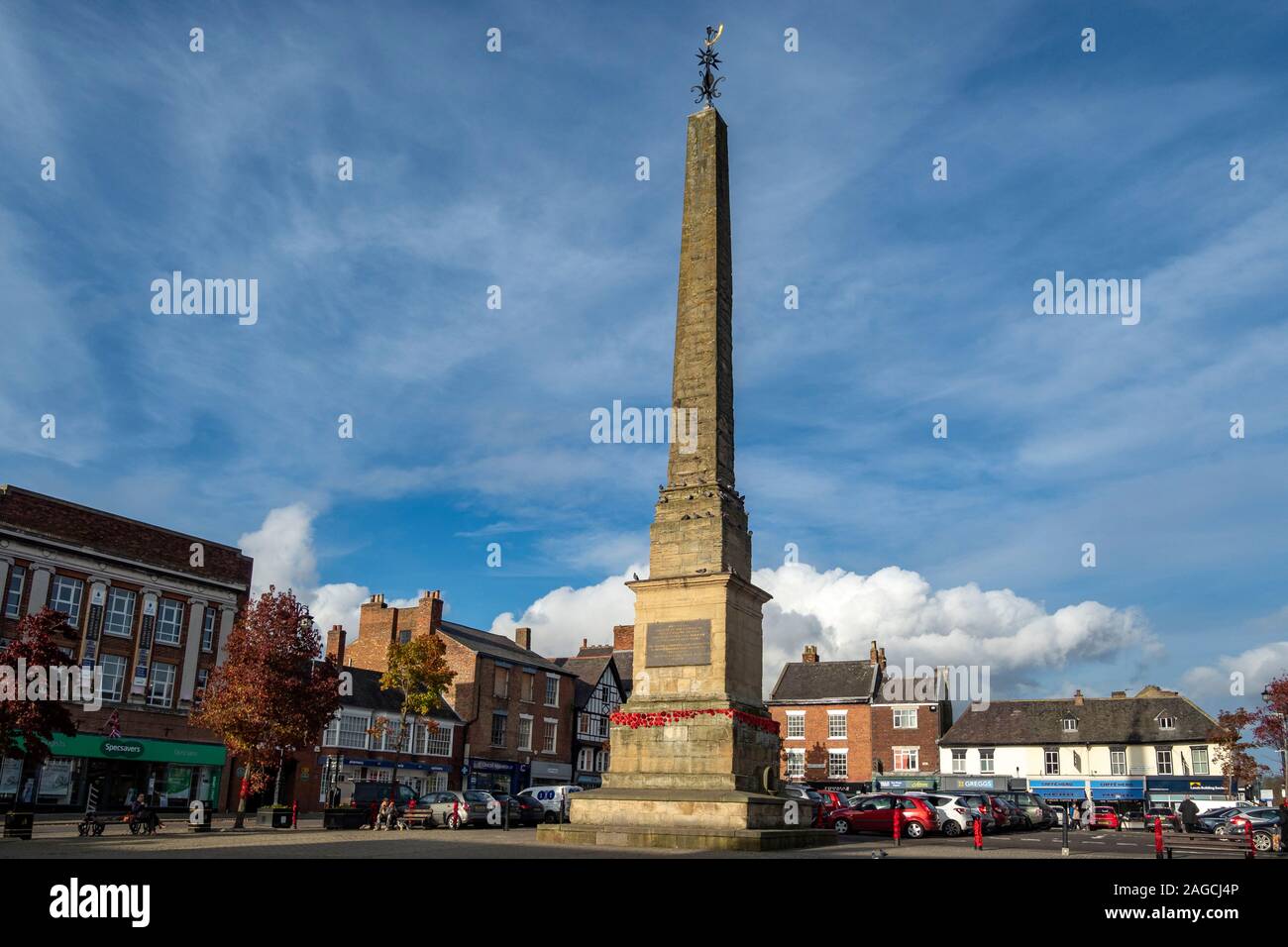 The Obelisk, Market Place, Thirsk, North Yorkshire Stock Photo