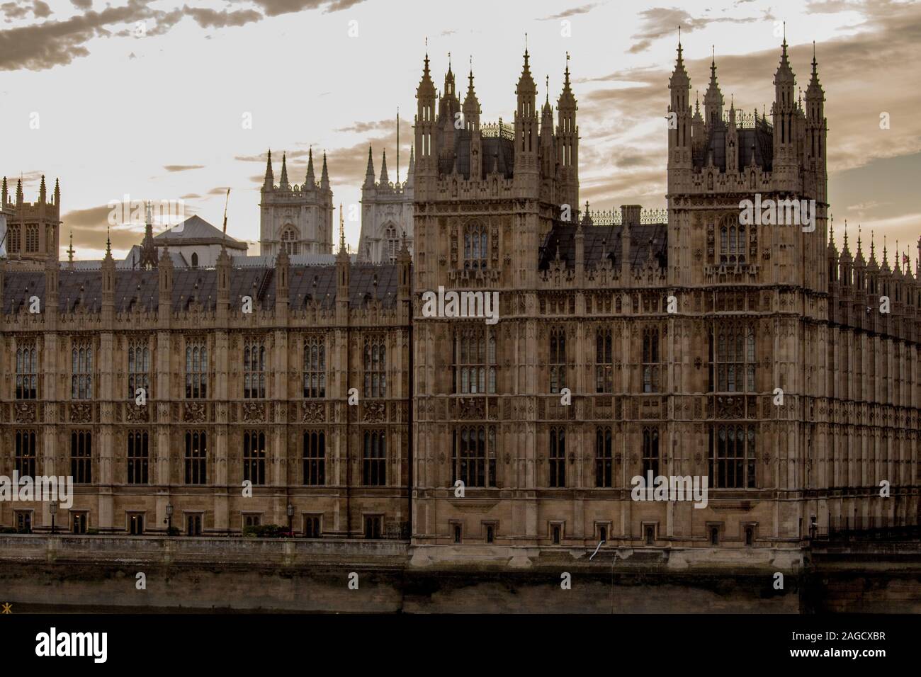 Palace of Westminster and the Houses of Parliament at dusk, London, England Stock Photo
