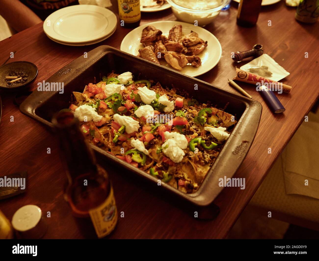 LOS ANGELES, UNITED STATES Jan 31, 2018 Party with friends, chicken