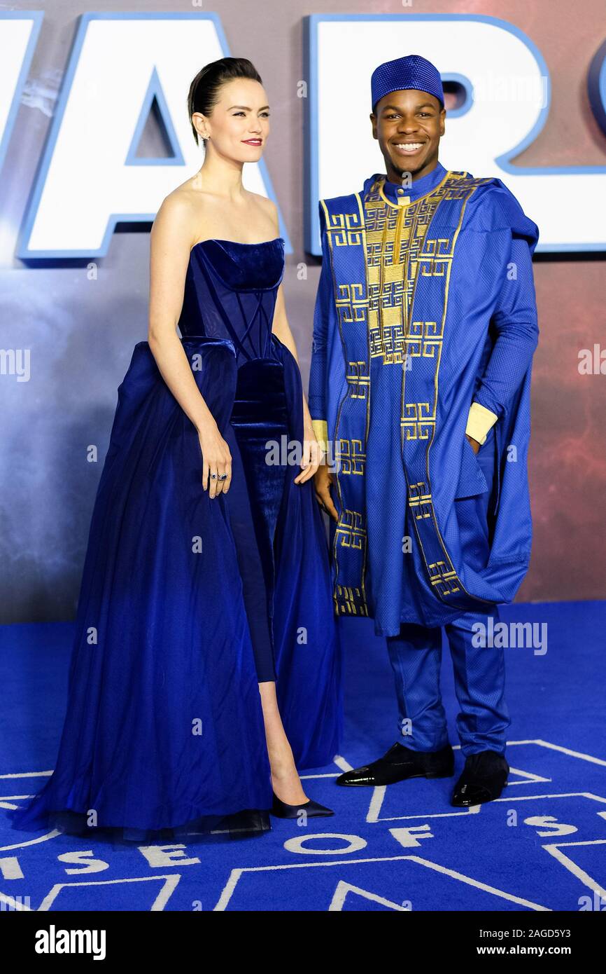 Cineworld Leicester Square, London, UK. 18 December 2019.  Daisy Ridley, John Boyega poses at European Premier of Star Wars: The Rise of Skywalker. . Picture by Julie Edwards./Alamy Live News Stock Photo