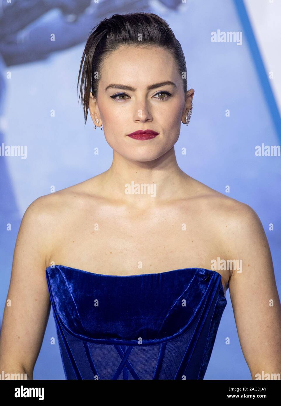 London, UK. 18th Dec, 2019. LONDON, ENGLAND - DECEMBER 18: Daisy Ridley attends the European Premiere of 'Star Wars: The Rise of Skywalker' at Cineworld Leicester Square on December 18, 2019 in London, England. Credit: Gary Mitchell, GMP Media/Alamy Live News Stock Photo