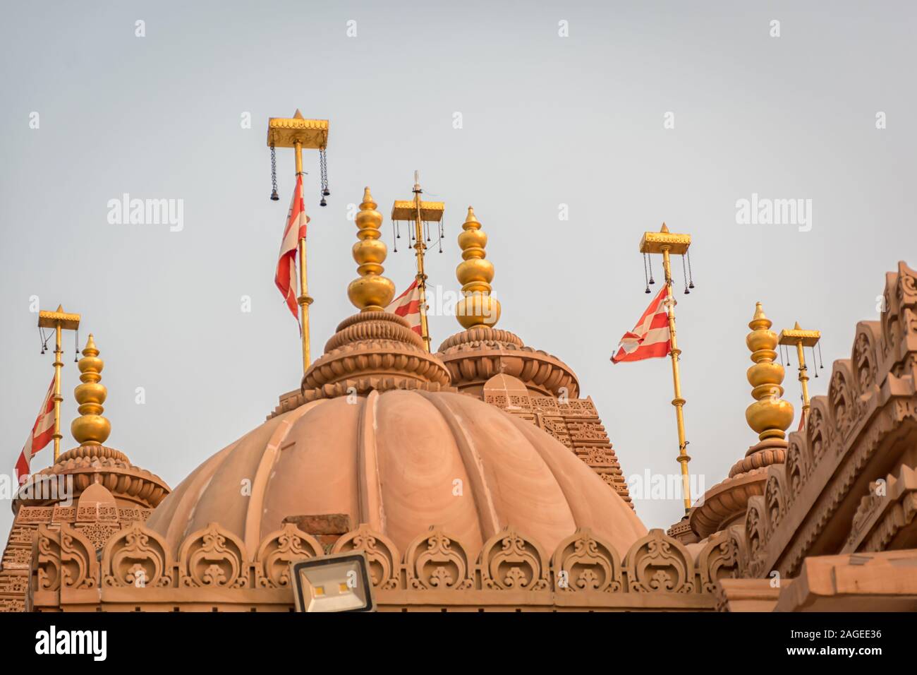 Shikhara of BAPS Shree Swaminarayan temple in Diamond Harbour Rd, Kolkata, West Bengal, India Stock Photo