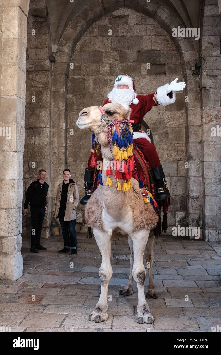 Baba noel hi-res stock photography and images - Alamy