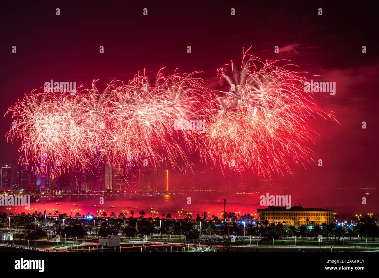 Qatar National Day Fireworks at Doha Corniche Stock Photo Alamy