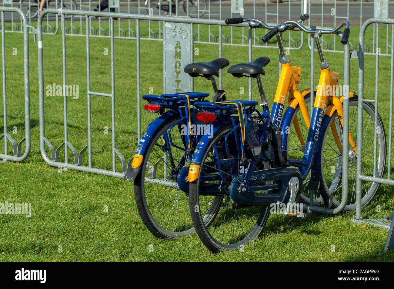 Ov fiets hi-res stock photography and images - Alamy