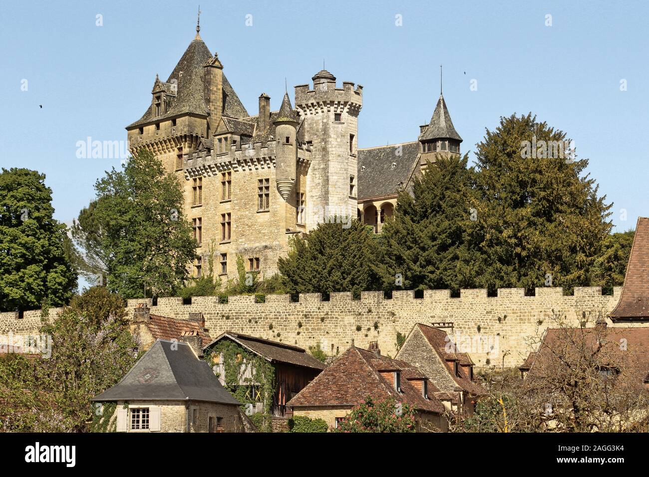 The Chateau de Montfort in Vitrac, in the 'Perigord noir' region Stock Photo
