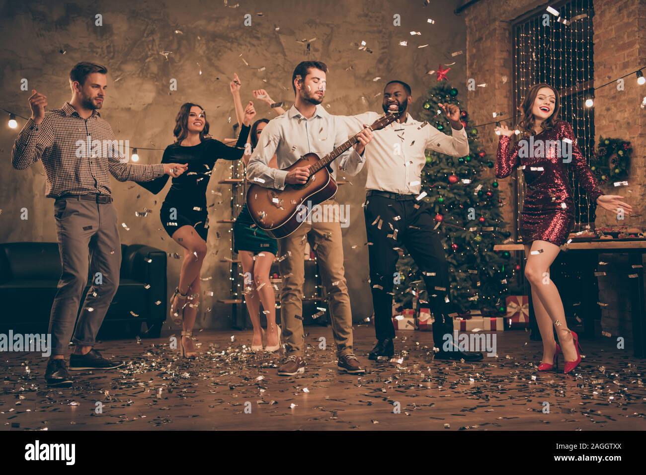 Fulll length photo of funny fellows enjoy music dance celebrate