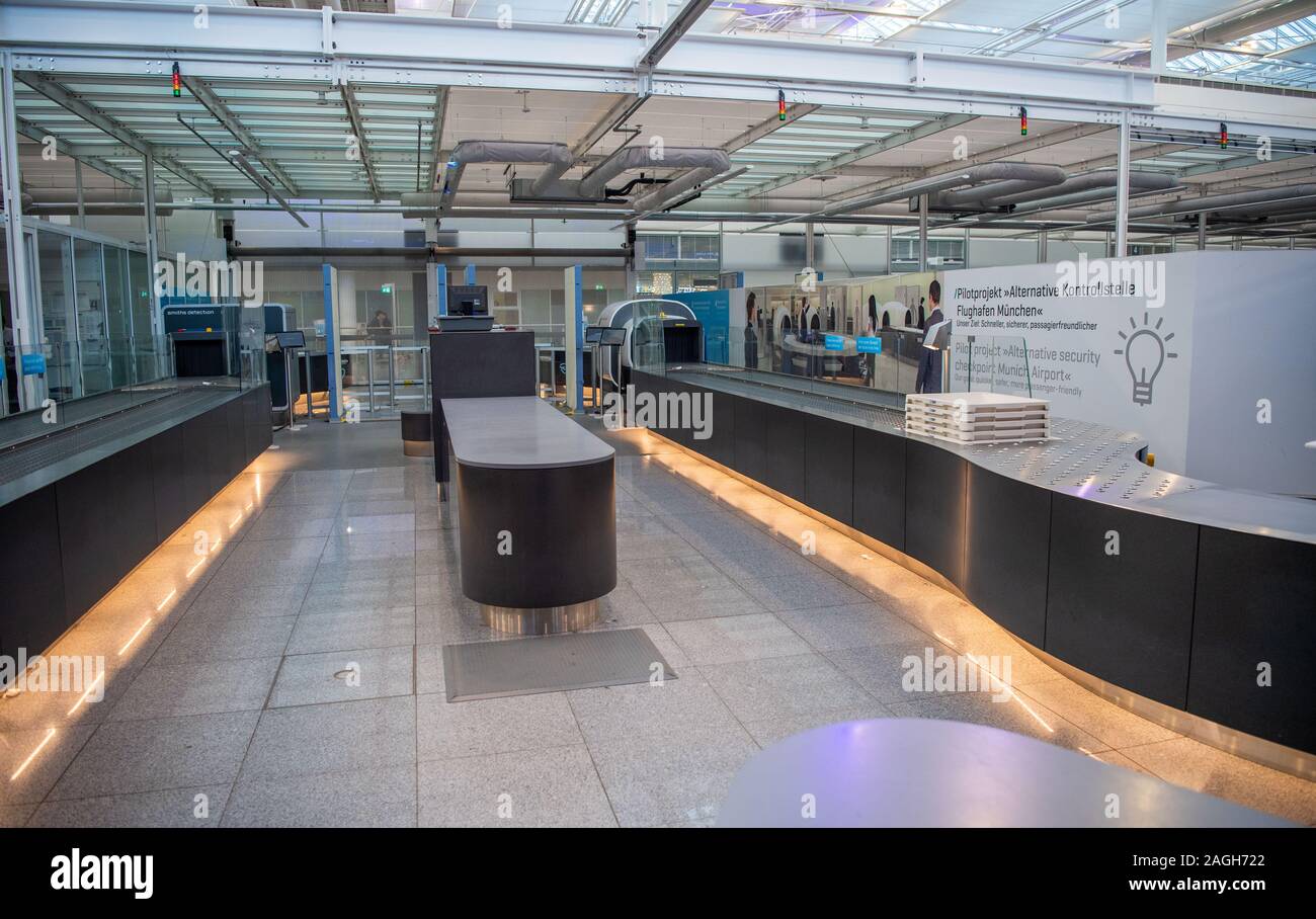 Munich, Germany. 19th Dec, 2019. View of the new security control at Munich Airport. Among other things, faster luggage and body scanners were installed at two security checkpoints. Transportation Minister Reichhart, (CSU) announced the first test results of the newly installed safety system in a press conference. Credit: Lino Mirgeler/dpa/Alamy Live News Stock Photo