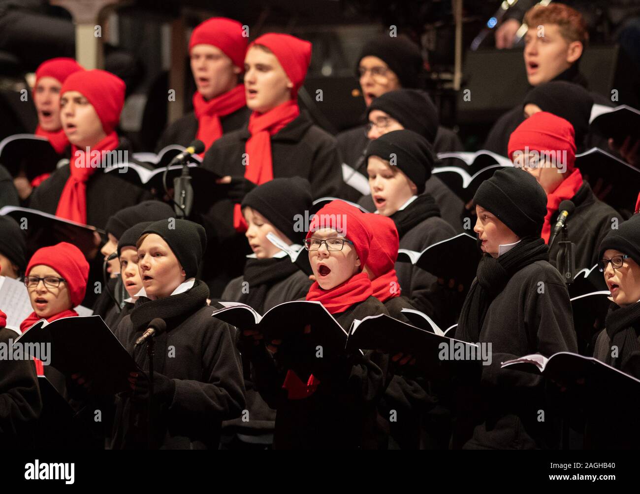 19 December 2019, Saxony, Dresden Members of the Dresdner Kreuzchor