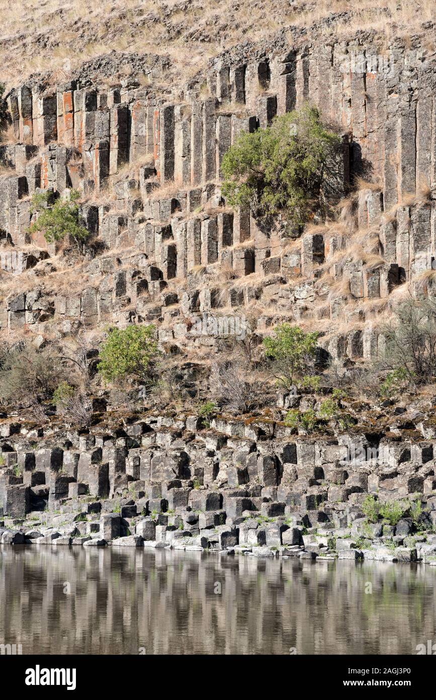 Columnar basalt hires stock photography and images Alamy
