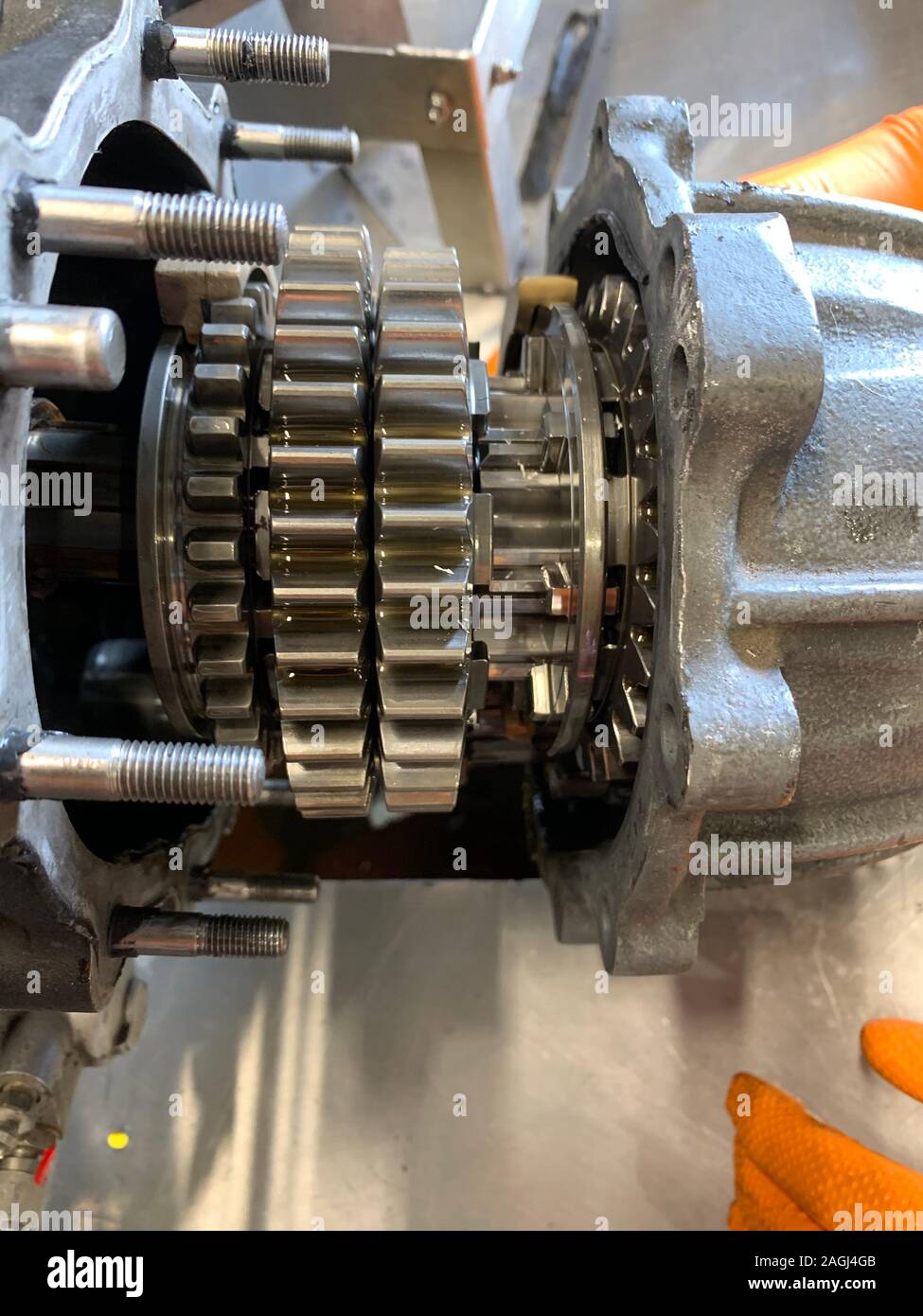 Gearbox guts hires stock photography and images Alamy