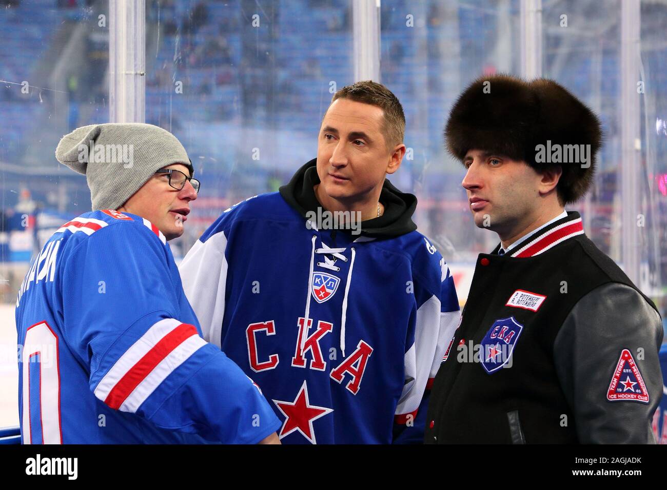 Скворцов роман хоккей. Комната комментатора хоккей. Кто комментирует хоккей. Скворцов комментатор. Кто комментирует хоккей.
