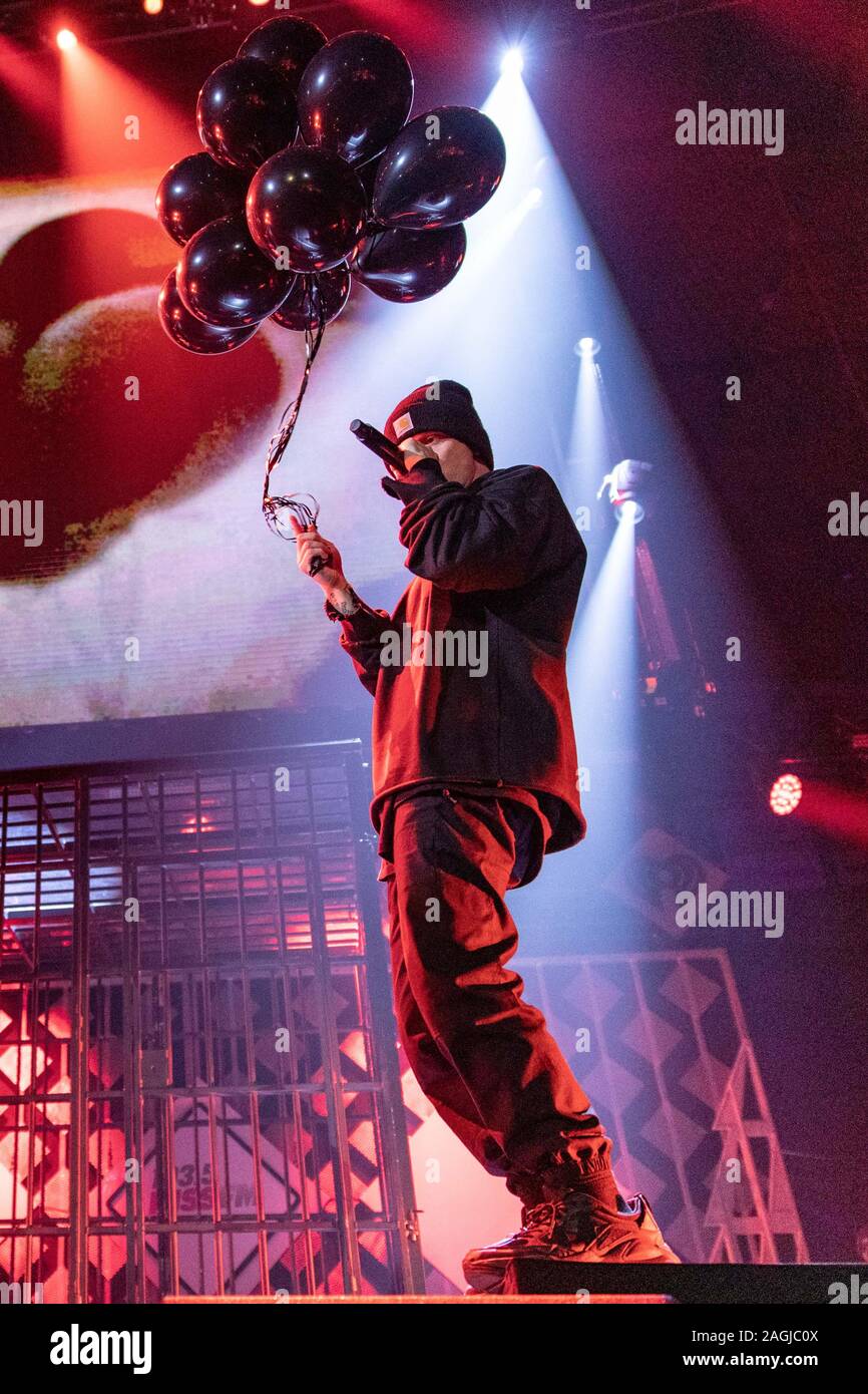 Nf rapper hi-res stock photography and images - Alamy