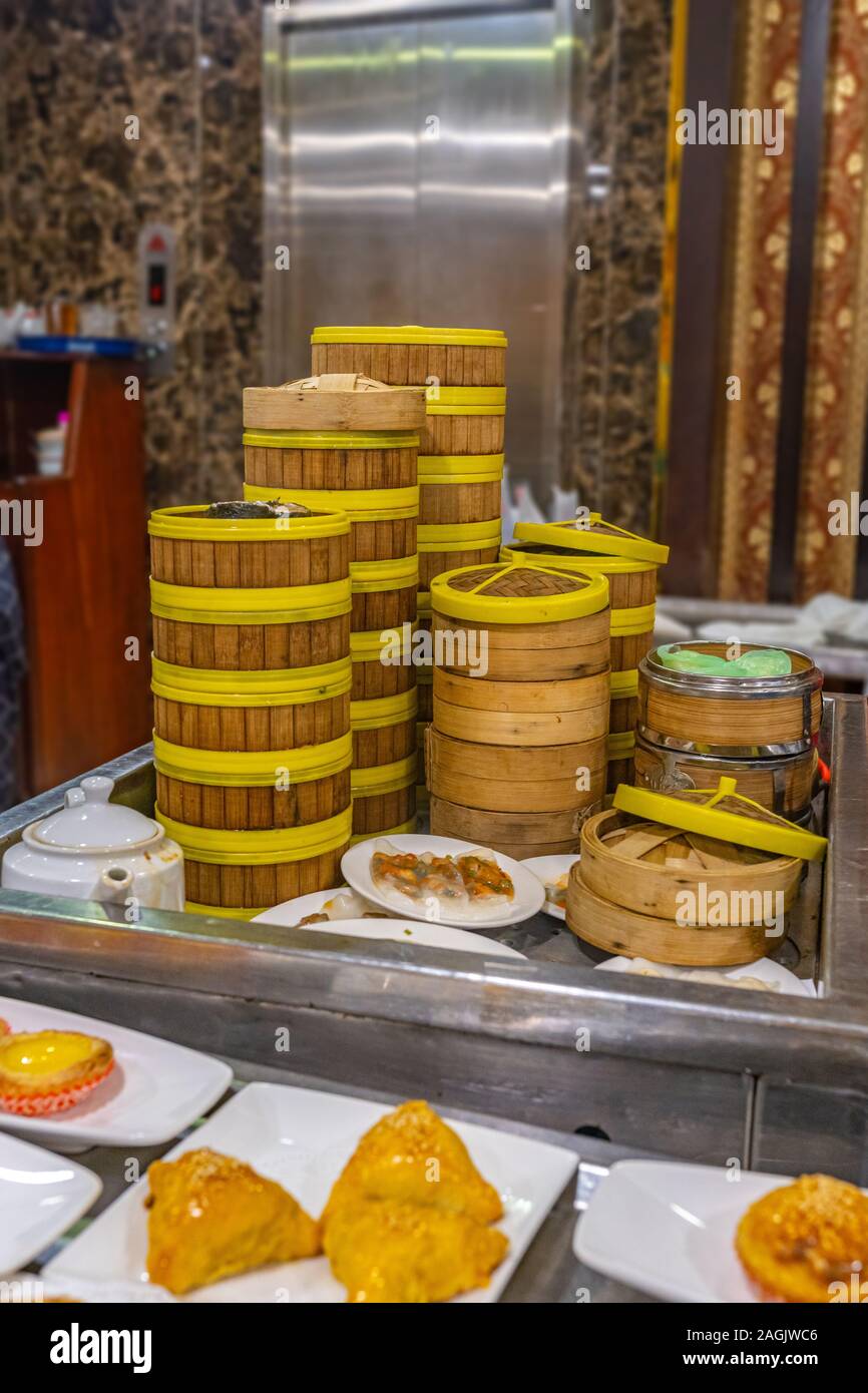 Hong Kong dimsum bamboo steamer boxes in Asian restaurant Stock Photo