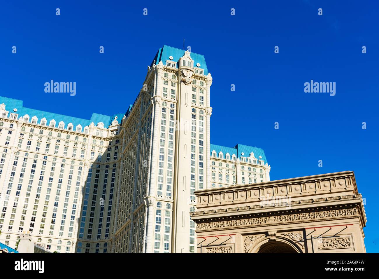 Paris luxury hotel and casino high rise tower and a two-thirds size Arc de Triomphe - Las Vegas, Nevada, USA - December, 2019 Stock Photo