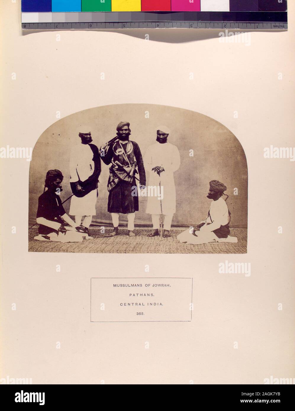 Pathans hi-res stock photography and images - Alamy