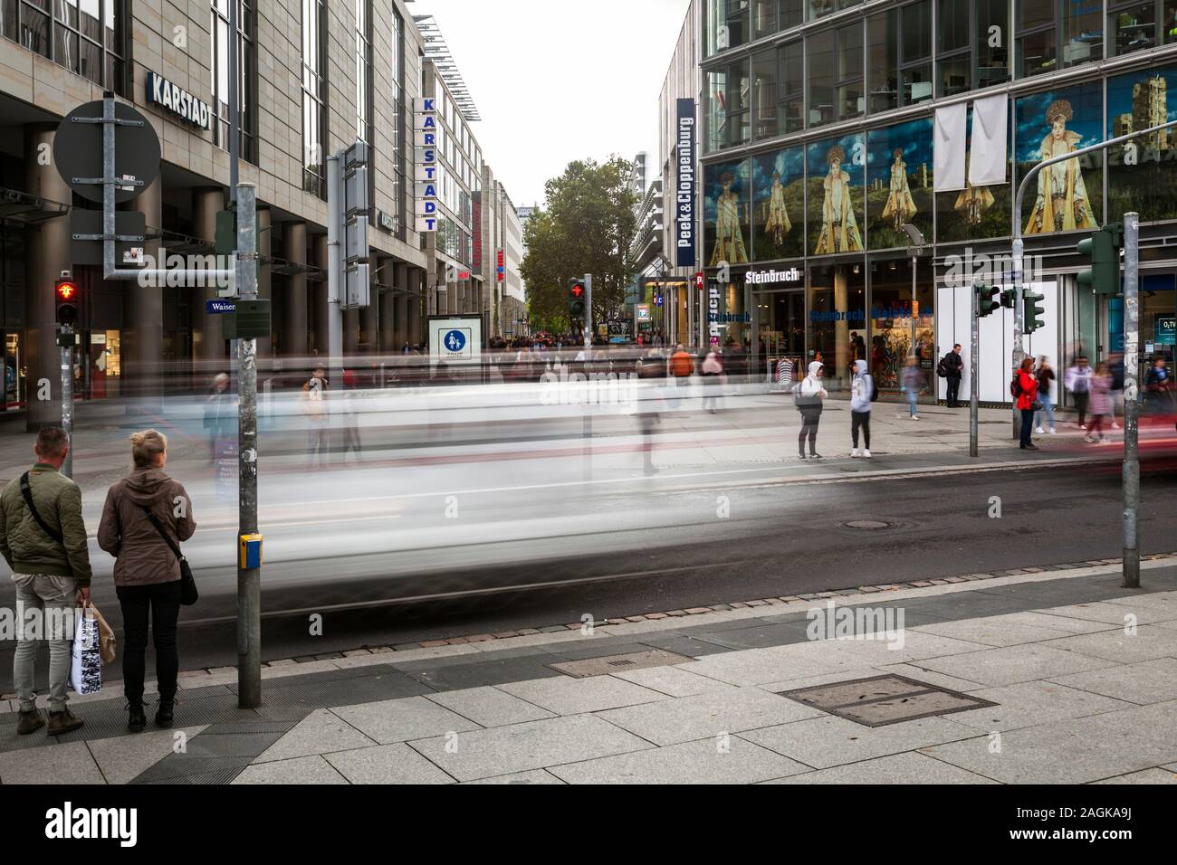 Rush hour traffic in the city center of Dresden Stock Photo - Alamy