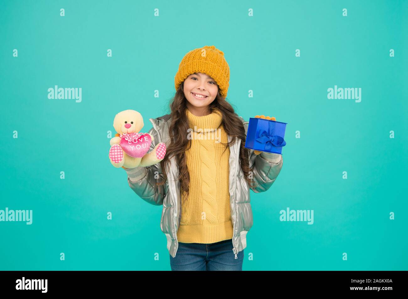 toy sales before christmas