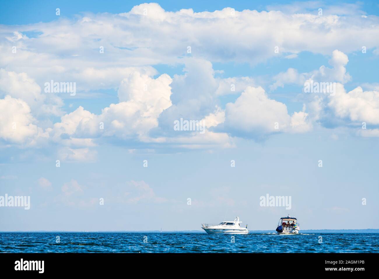 Motorboats cruising on Lake Vänern Stock Photo - Alamy