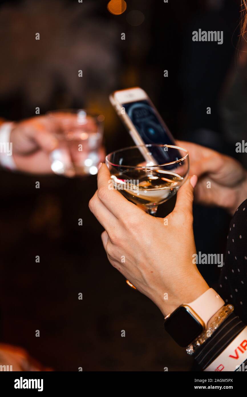 Business people office alcohol hi-res stock photography and images - Alamy