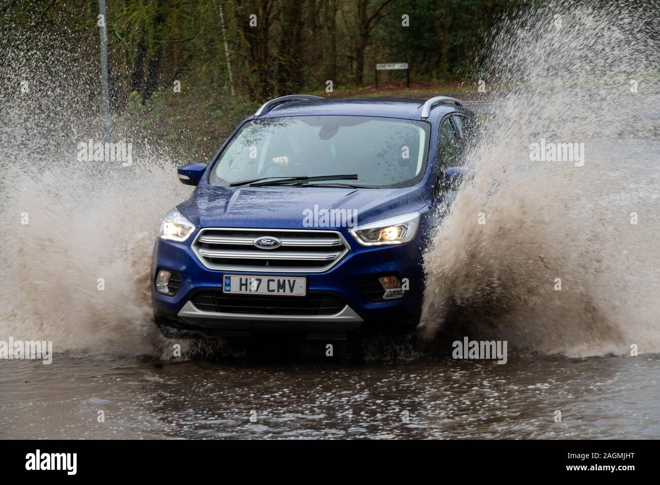 Brentwood Essex 20th Dec. 2019 UK Weather: localised flooding in Brentwood Essex UK causes traffic problems Credit Ian DavidsonAlamy Live News Stock Photo
