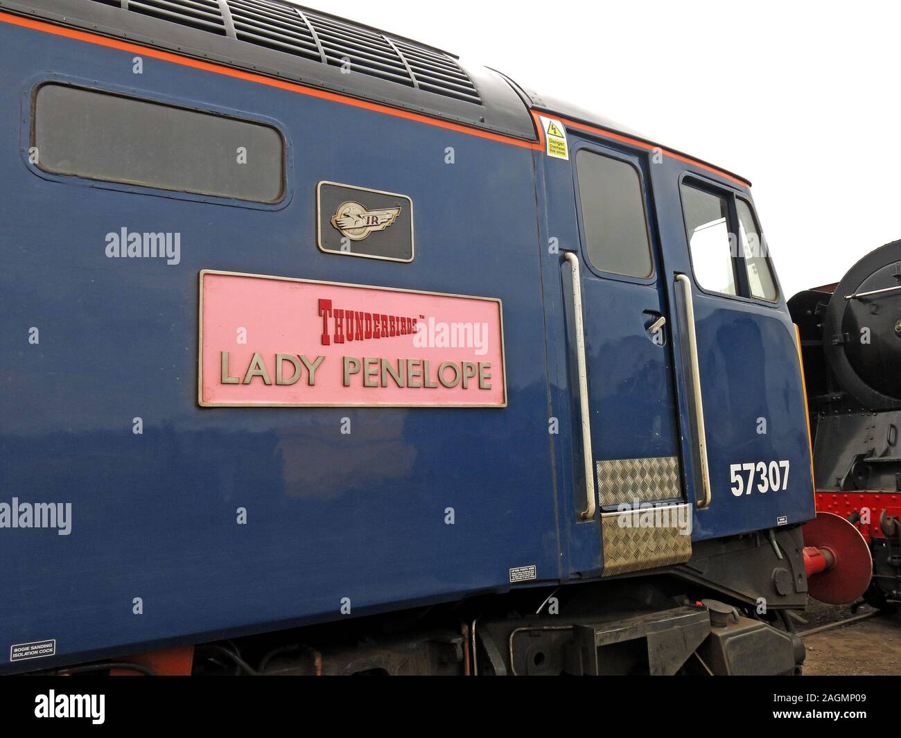 Thunderbirds, Lady Penelope Engine,International Rescue, IR, Engine 57307, Class 57 , at Crewe, Cheshire, England, UK - Cable Thieves Stock Photo