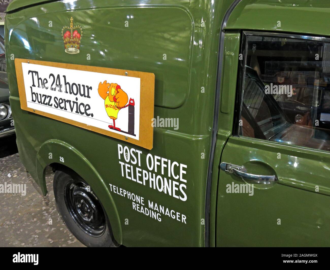 Green,GPO,Post Office Telephones Morris Minor van - The 24 Hour Buzz service - Make someone happy with a phone call - telephone manager Reading Stock Photo