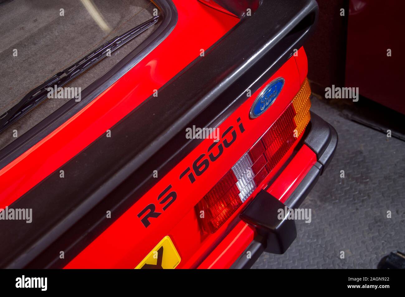Ford escort rs1600i hi-res stock photography and images - Alamy