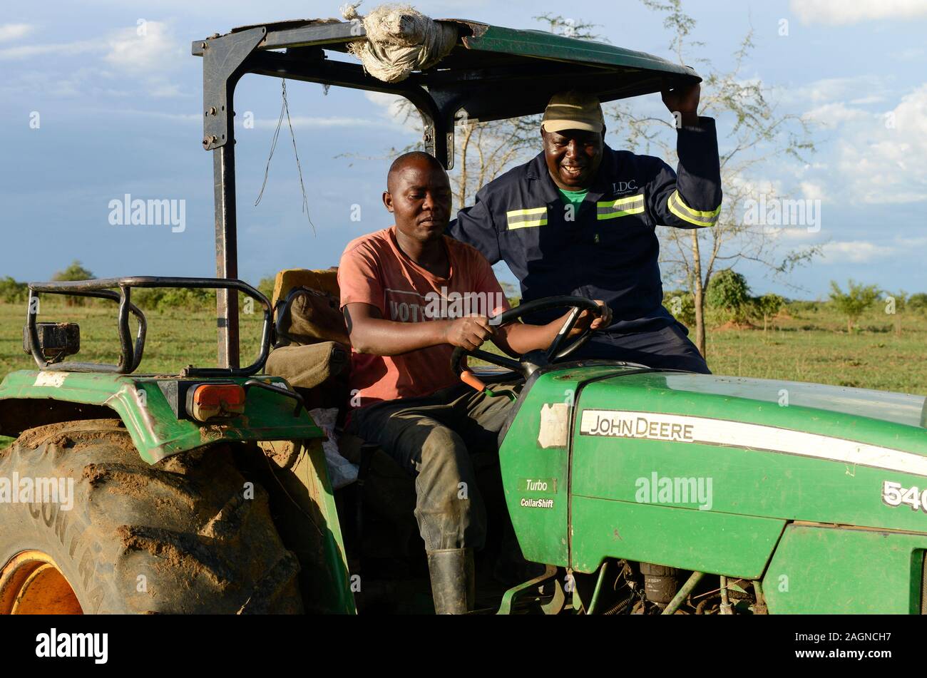 ZAMBIA, Mazabuka, medium scale farmer practise conservation farming